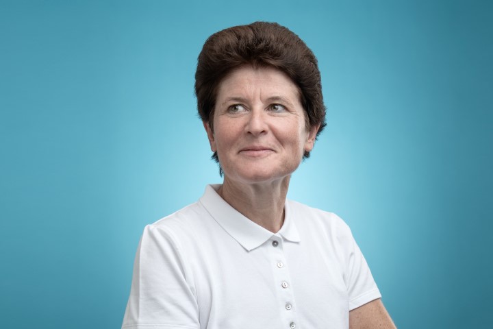 Porträt von Dr. med. dent. Irene Uehlinger